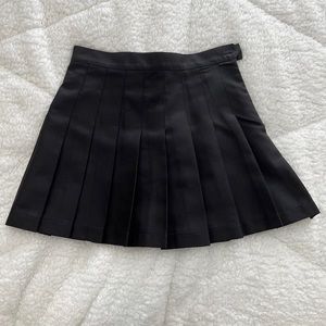 American Apparel Black Pleated Tennis Skirt